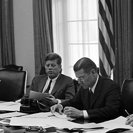 Photo: Meeting of the Executive Committee of the National Security Council ©Cecil Stoughton. White House Photographs. John F. Kennedy Presidential Library, Boston