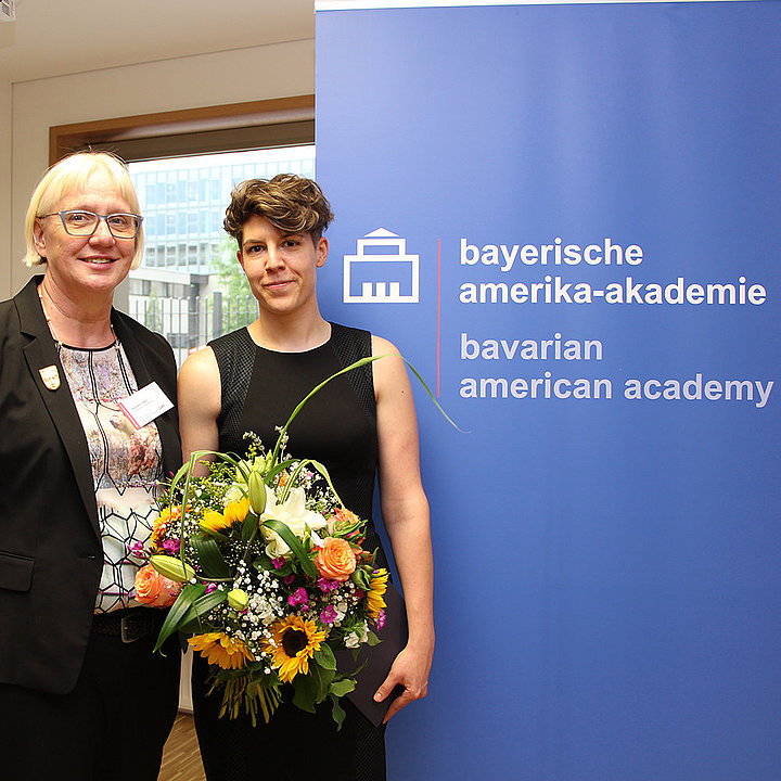 Dr. Barbara Hahn, ehemalige BAA-Direktorin, und Dr. Katrin Horn ©Bayerische Amerika-Akademie